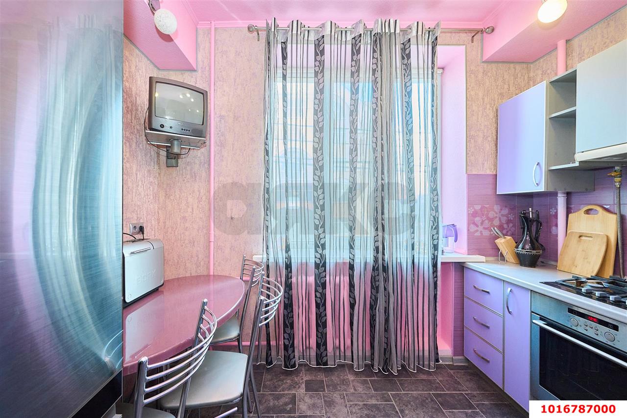 Фото №2: 3-комнатная квартира 71 м² - Краснодар, Центральный внутригородской округ, мкр. Центральный, ул. Володи Головатого, 317