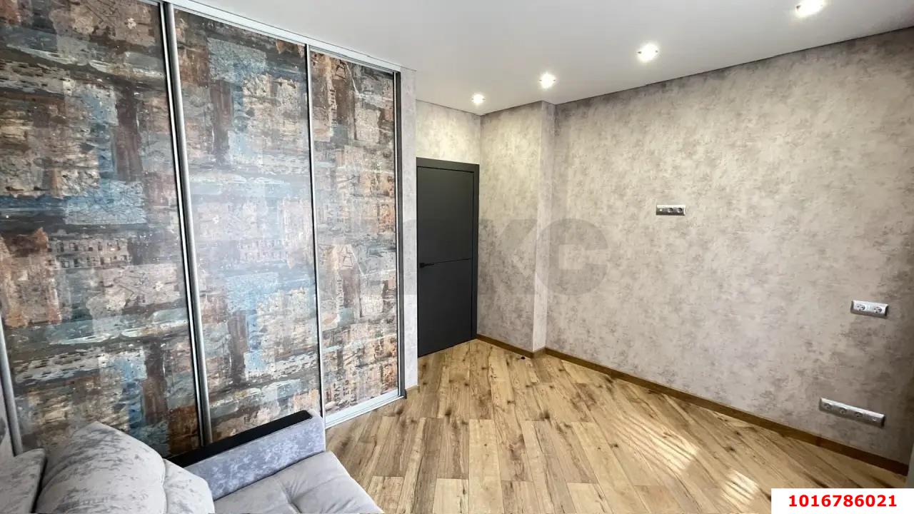 Фото №6: 2-комнатная квартира 75 м² - Краснодар, Прикубанский внутригородской округ, мкр. Достояние, ул. Григория Булгакова, 8