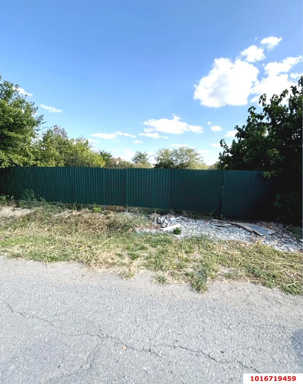 Фото №2: Земельный участок под ИЖС - Ивановская, ул. Комсомольская, 39