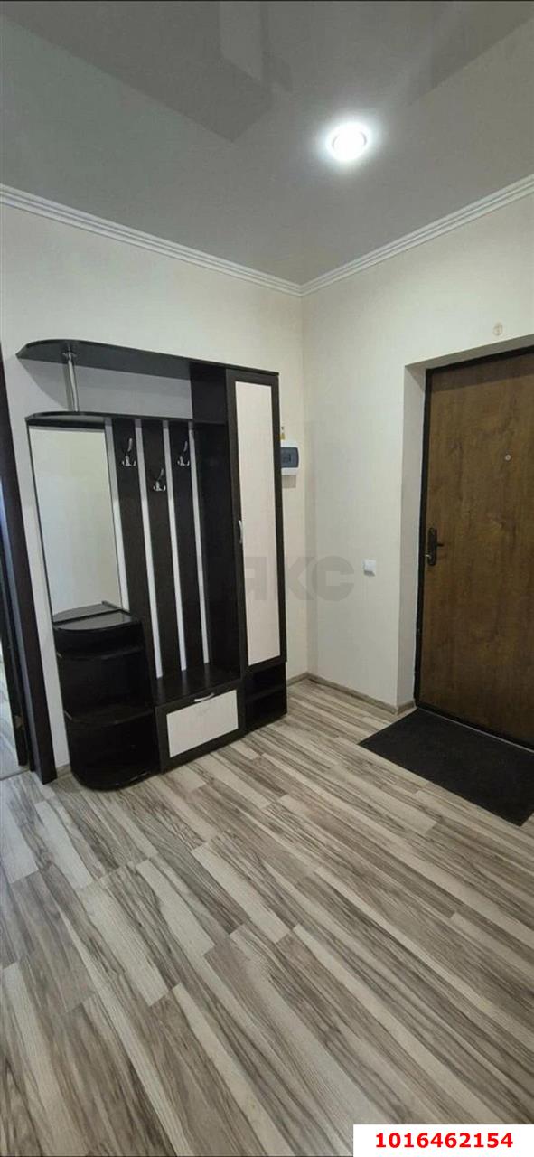 Фото №6: 2-комнатная квартира 63 м² - Краснодар, Прикубанский внутригородской округ, Завод Радиоизмерительных Приборов, мкр. имени Петра Метальникова, ул. Петра Метальникова, 3/1к1