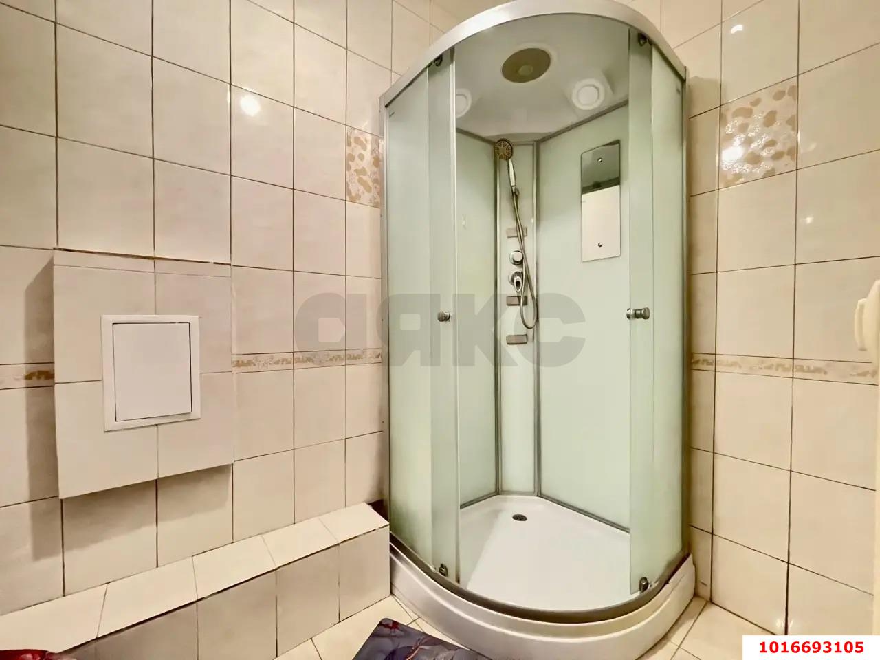 Фото №10: 2-комнатная квартира 54 м² - Краснодар, Центральный внутригородской округ, мкр. Дубинка, ул. Ковтюха, 109/3