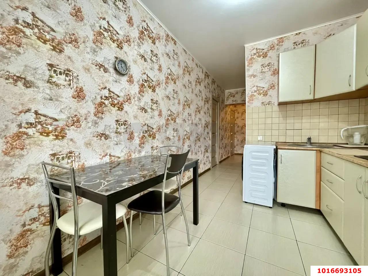 Фото №2: 2-комнатная квартира 54 м² - Краснодар, Центральный внутригородской округ, мкр. Дубинка, ул. Ковтюха, 109/3