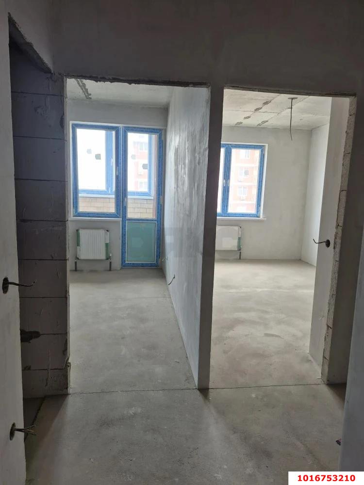 Фото №2: 1-комнатная квартира 34 м² - Краснодар, Прикубанский внутригородской округ, мкр. жилой комплекс Самолёт, ул. Западный Обход, 39/2к2