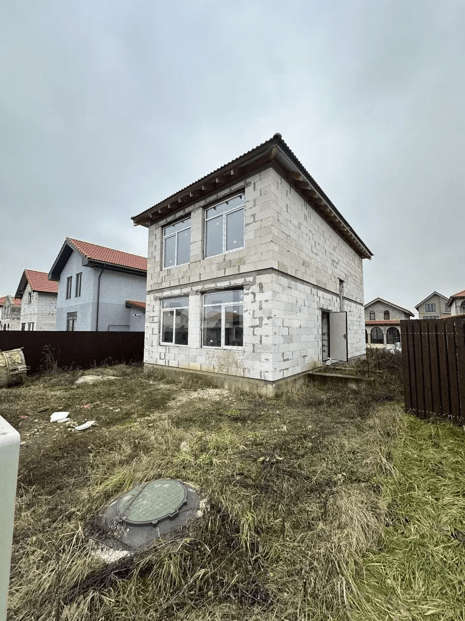 Фото №1: Дом 130 м² + 4 сот. - Пешки, мкр. городок РКМ-3