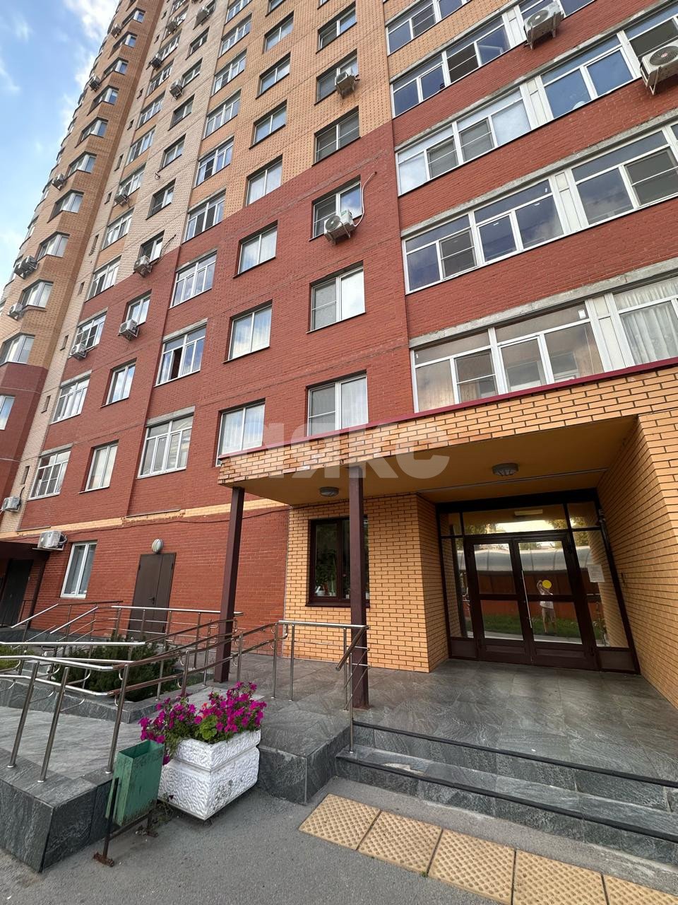 Фото №7: 1-комнатная квартира 42 м² - Тула, Привокзальный территориальный округ, мкр. ЖК На Демонстрации, ул. Демонстрации, 148А