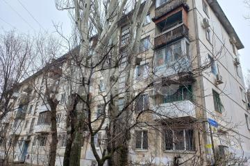 Фото №1: 2-комнатная квартира <span class="whitespace-nowrap">46 м²</span>, <span class="whitespace-nowrap">5/5 эт.</span> - Волгоград, р. Краснооктябрьский, ул. Тарифная, 9