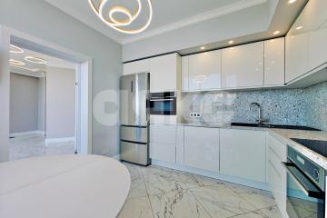 Фото №3: 4-комнатная квартира 220 м² - Краснодар, мкр. жилой комплекс Адмирал, ул. Кубанская набережная, 39