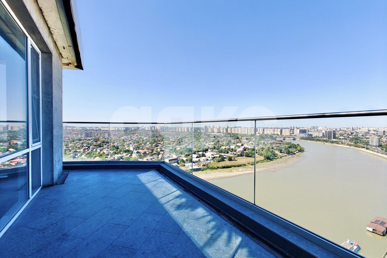 Фото №12: 4-комнатная квартира 220 м² - Краснодар, Западный внутригородской округ, Центральный, Центральный внутригородской округ, мкр. жилой комплекс Адмирал, ул. Кубанская набережная, 39