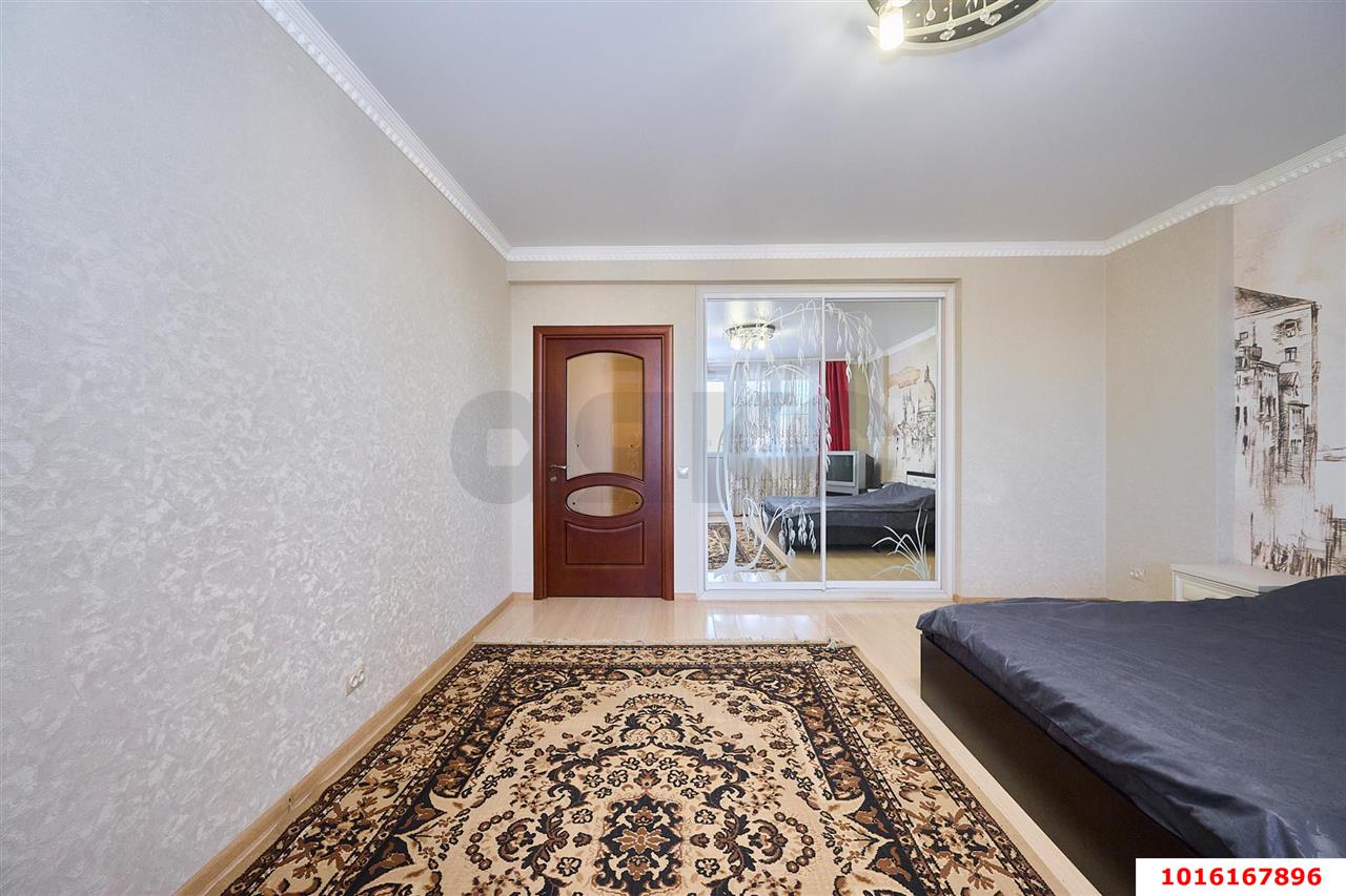 Фото №6: 3-комнатная квартира 126 м² - Краснодар, Центральный внутригородской округ, мкр. Центральный, ул. Ломоносова, 97