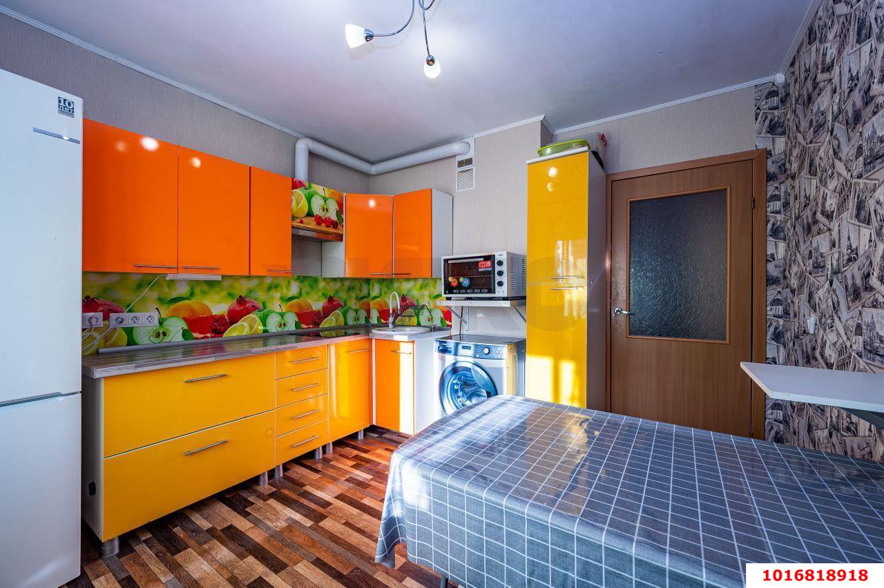 Фото №6: 2-комнатная квартира 64 м² - Краснодар, Прикубанский внутригородской округ, мкр. Военный городок № 109, ул. Кореновская, 73