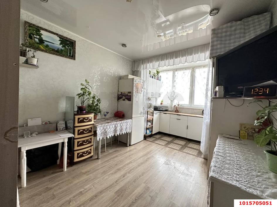 Фото №1: 1-комнатная квартира 30 м² - Российский, ул. Очаковская, 3