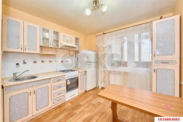 Фото №1: 1-комнатная квартира 39 м² - Краснодар, мкр. Юбилейный, пр-кт Чекистов, 34