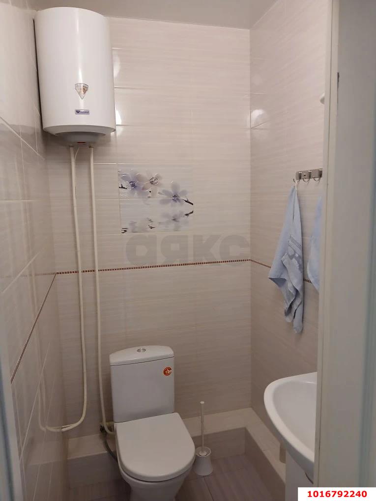 Фото №6: 3-комнатная квартира 81 м² - Краснодар, Прикубанский внутригородской округ, мкр. Московский, ул. им. Артюшкова В.Д., 3