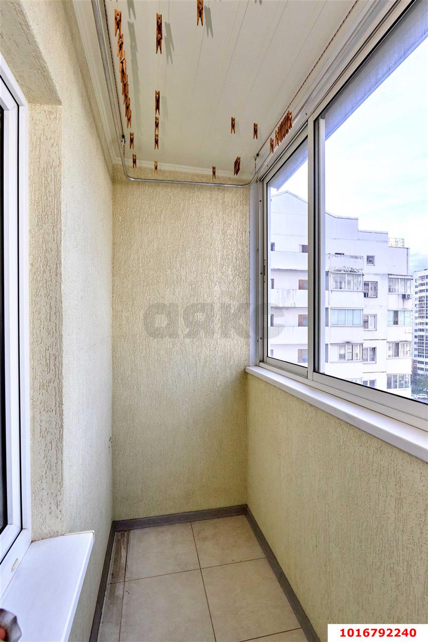 Фото №12: 3-комнатная квартира 81 м² - Краснодар, Прикубанский внутригородской округ, мкр. Московский, ул. им. Артюшкова В.Д., 3