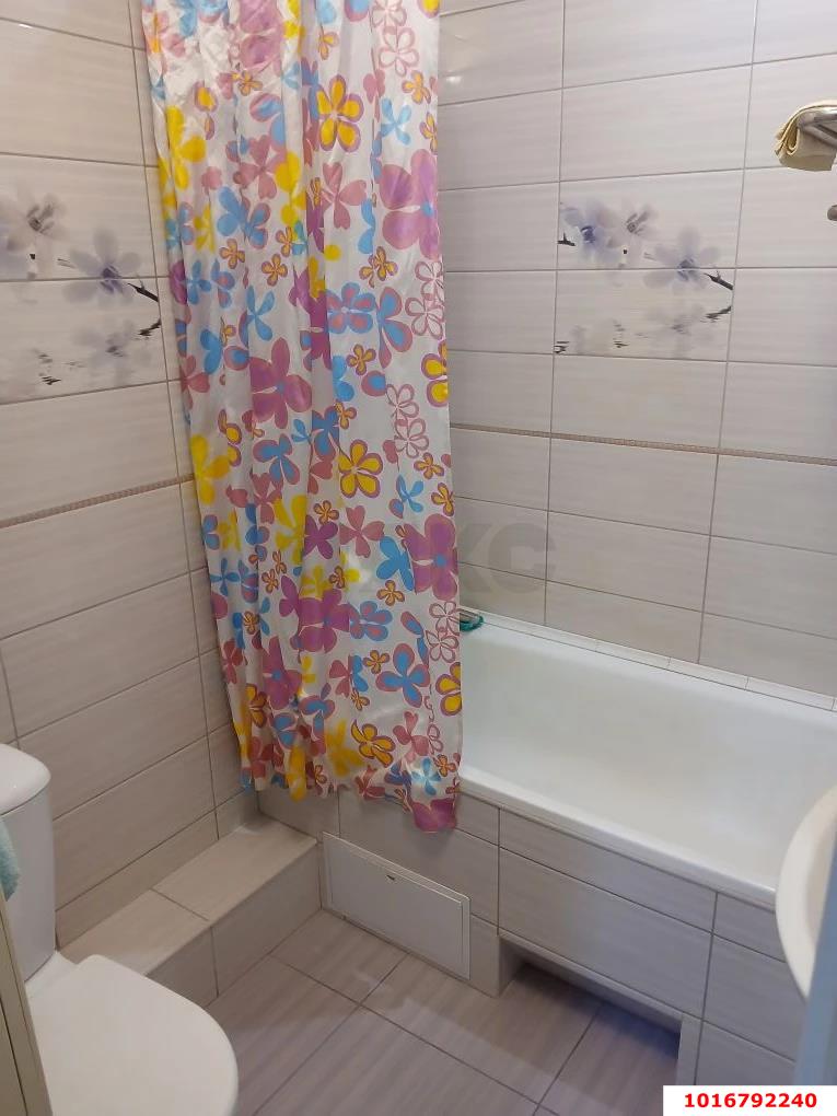 Фото №7: 3-комнатная квартира 81 м² - Краснодар, Прикубанский внутригородской округ, мкр. Московский, ул. им. Артюшкова В.Д., 3