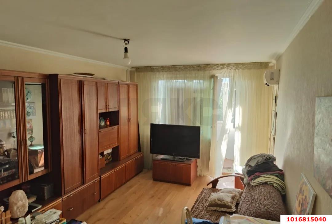 Фото №1: 3-комнатная квартира 65 м² - Краснодар, Круглик, Школьный, мкр. Прикубанский внутригородской округ, ул. Школьная, 17