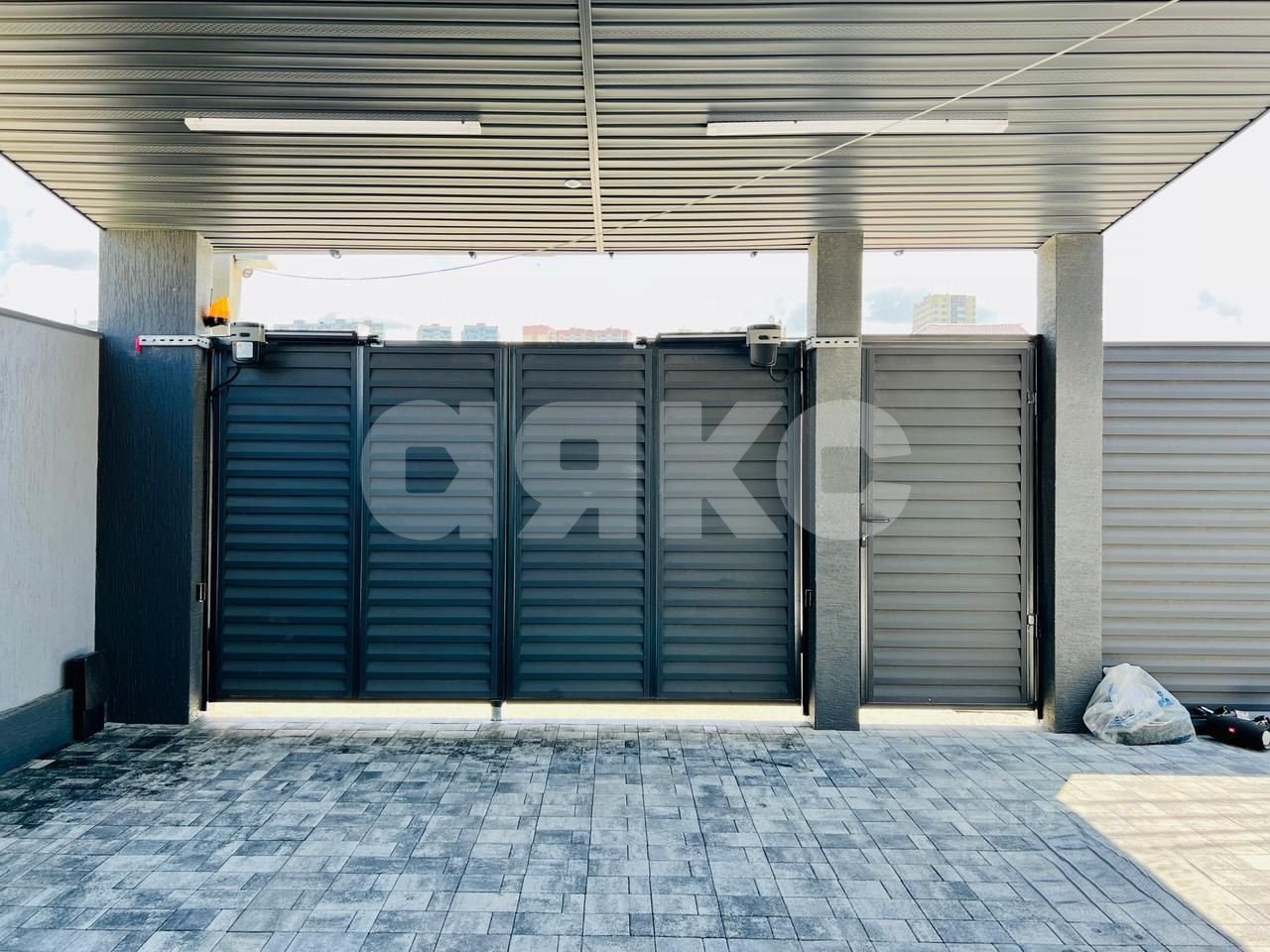 Фото №6: Коттедж 160 м² + 3.2 сот. - Геленджик, мкр. Голубая Бухта, ул. Кипарисовая, 15