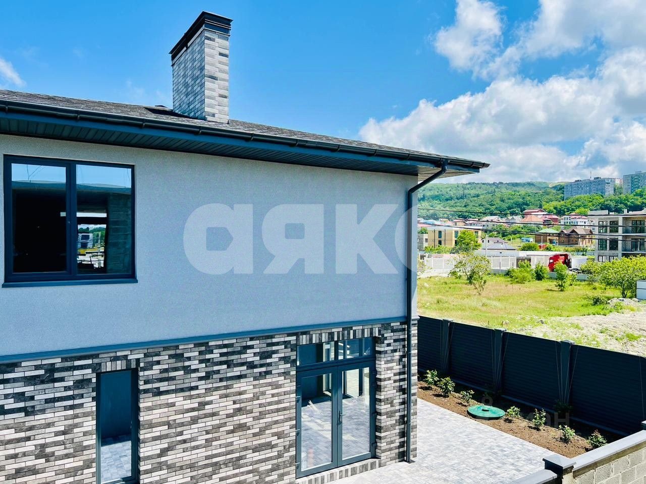 Фото №13: Коттедж 160 м² + 3.2 сот. - Геленджик, мкр. Голубая Бухта, ул. Кипарисовая, 15