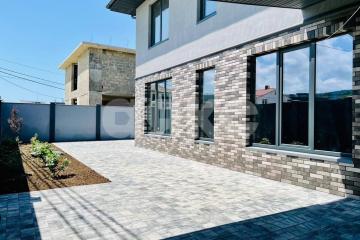 Фото №1: Коттедж 160 м² - Геленджик, мкр. Голубая Бухта, ул. Кипарисовая, 15