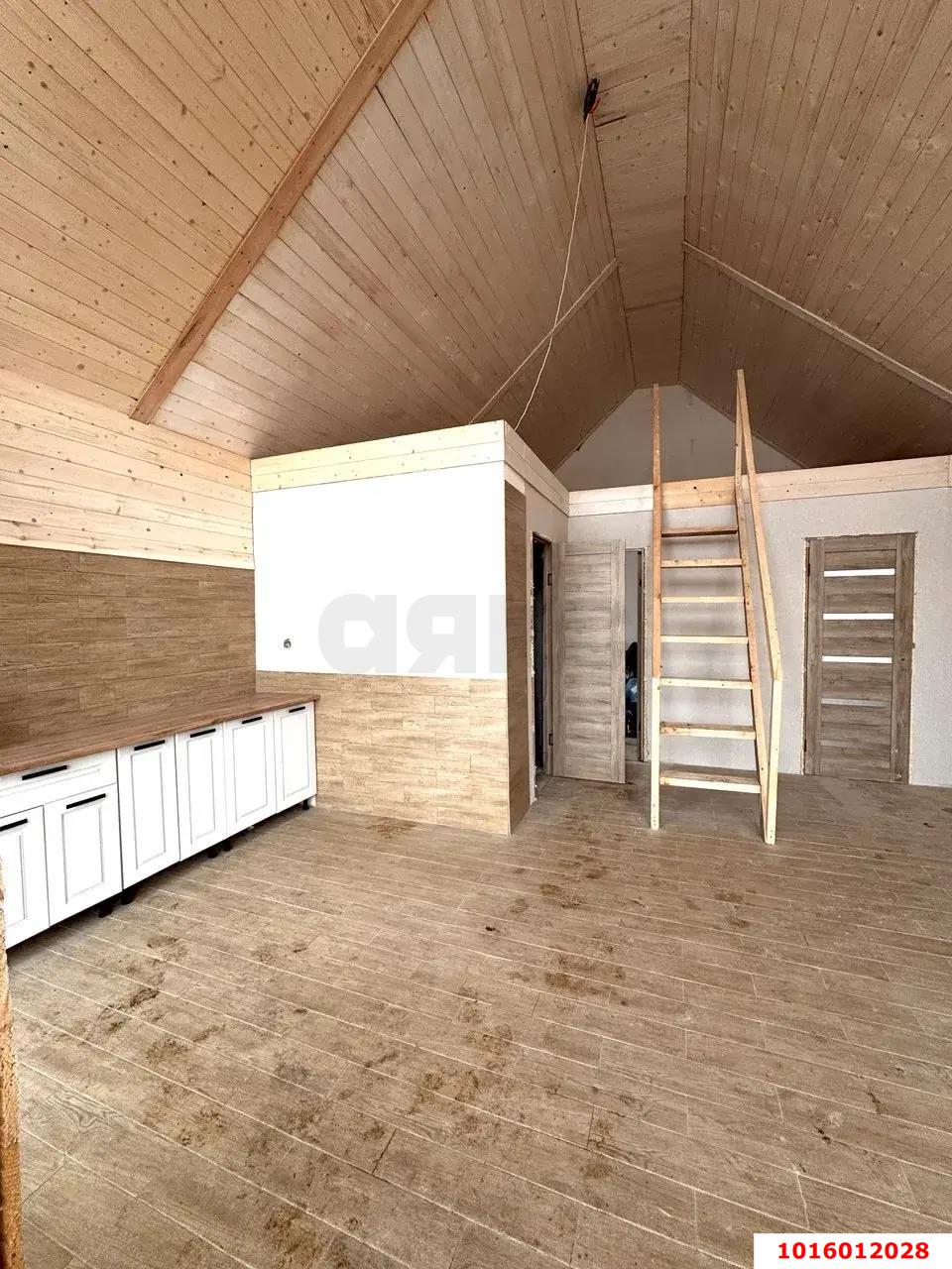 Фото №3: Дом 64 м² + 14 сот. - Новомышастовская, ул. Рабочая, 47