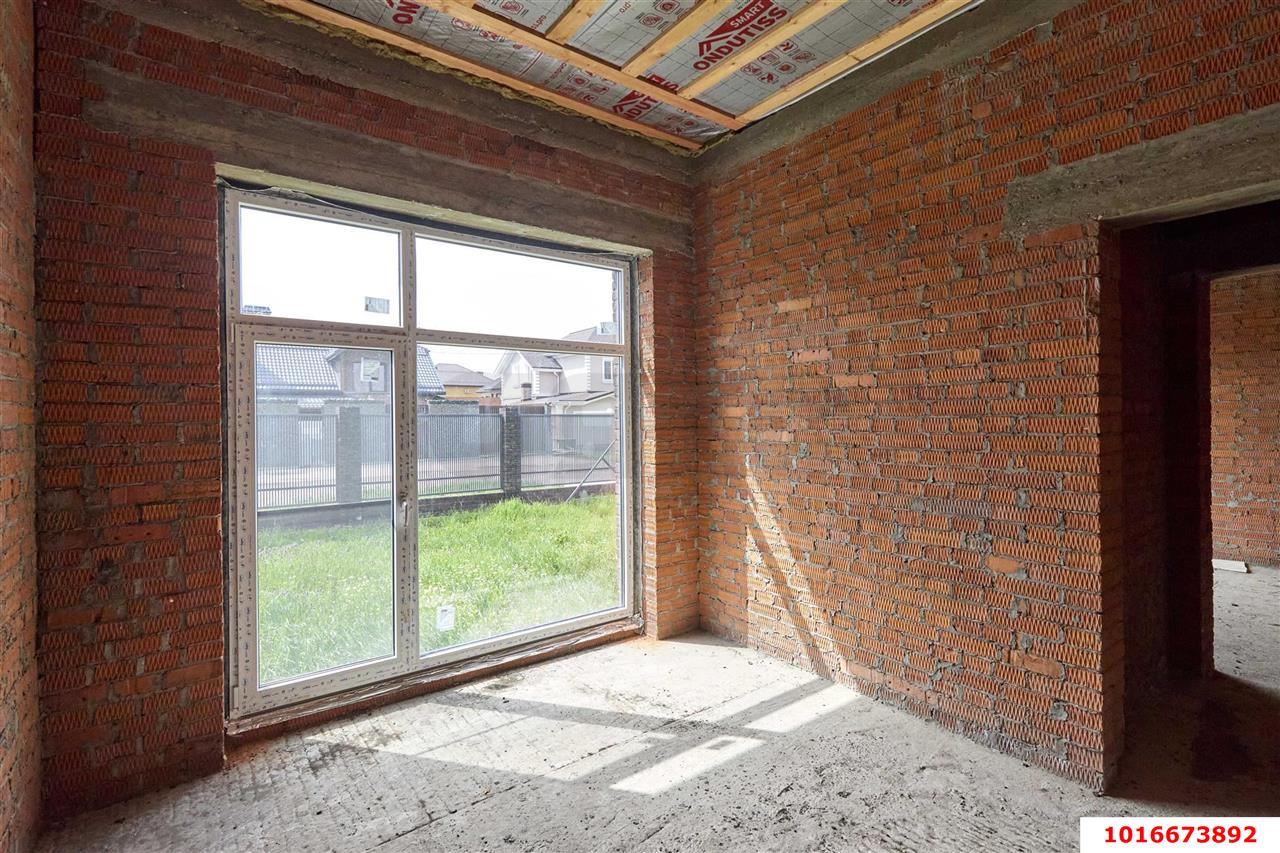 Фото №9: Дом 138 м² + 8 сот. - Краснодар, Прикубанский внутригородской округ, п. коттеджный  Барвиха, пр-д 2-й  Писателя Степанова, 7