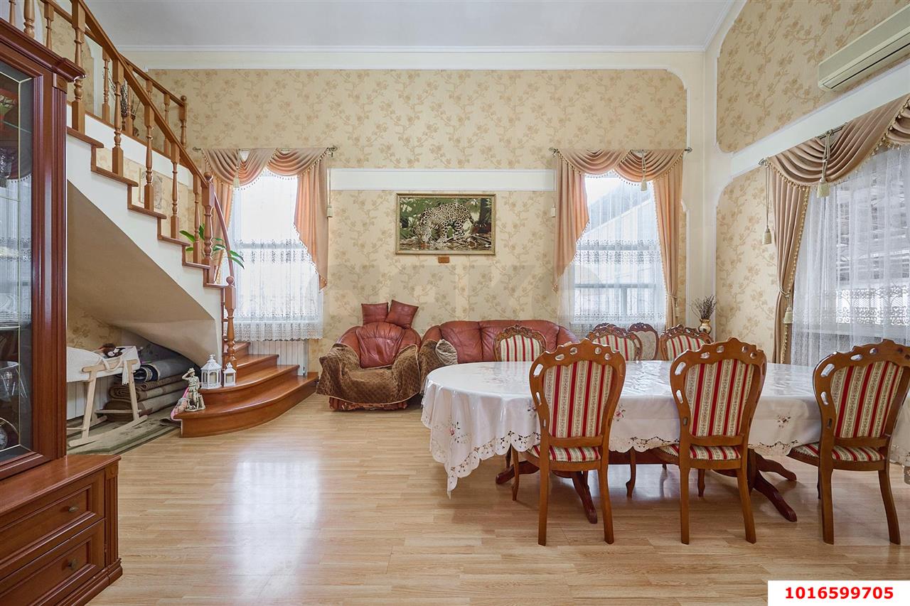 Фото №7: Дом 286 м² + 9 сот. - Краснодар, Прикубанский внутригородской округ, мкр. Новый, пр-д 1-й Пригородный, 56/2