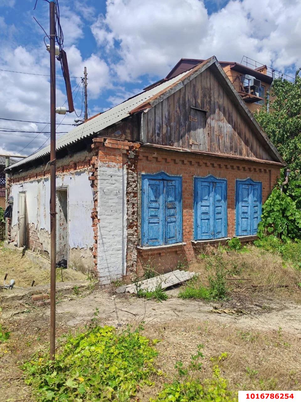 Фото №2: Дом 58 м² + 3 сот. - Краснодар, Центральный внутригородской округ, Покровка, мкр. Центральный, ул. Володарского, 4