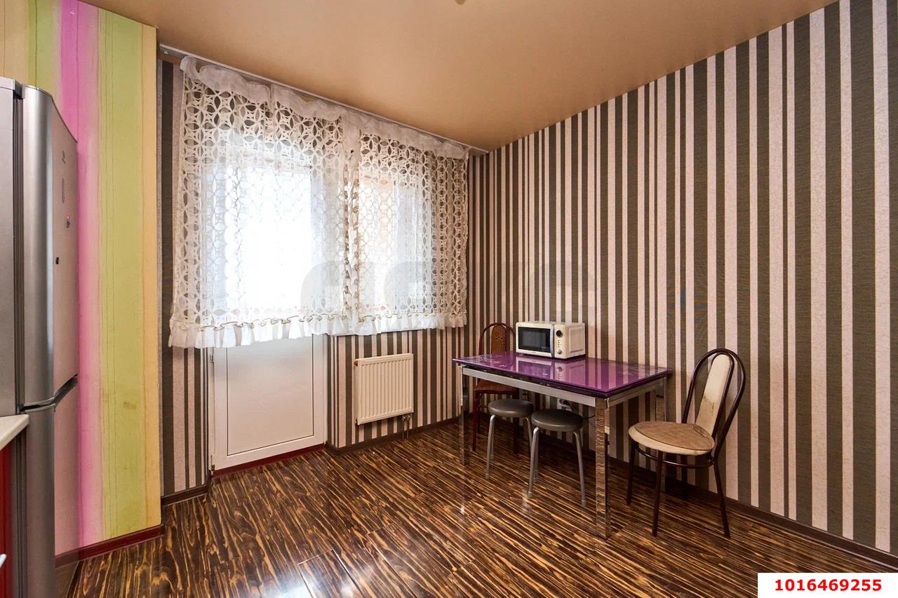 Фото №3: 1-комнатная квартира 51 м² - Краснодар, жилой комплекс Достоевский, Прикубанский внутригородской округ, мкр. 40 лет Победы, ул. Достоевского, 84