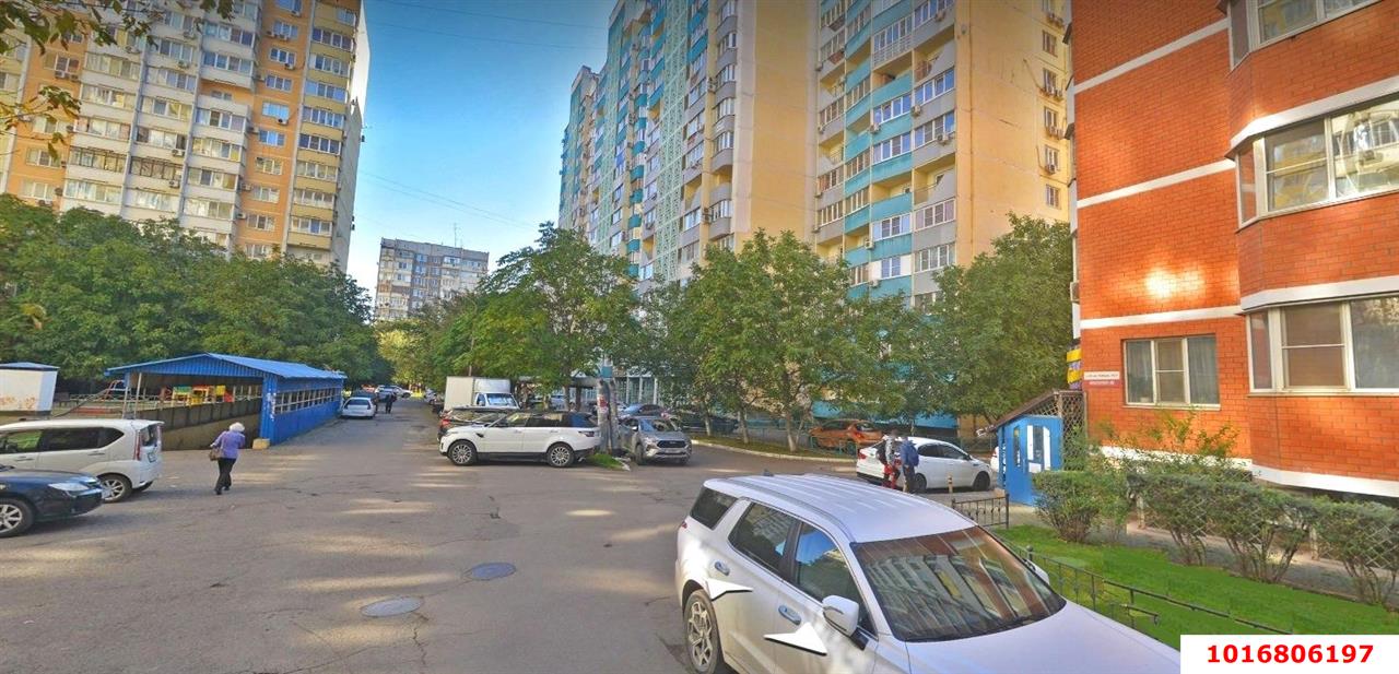 Фото №5: 3-комнатная квартира 82 м² - Краснодар, Прикубанский внутригородской округ, мкр. Завод Измерительных Приборов, ул. имени 40-летия Победы, 33/6