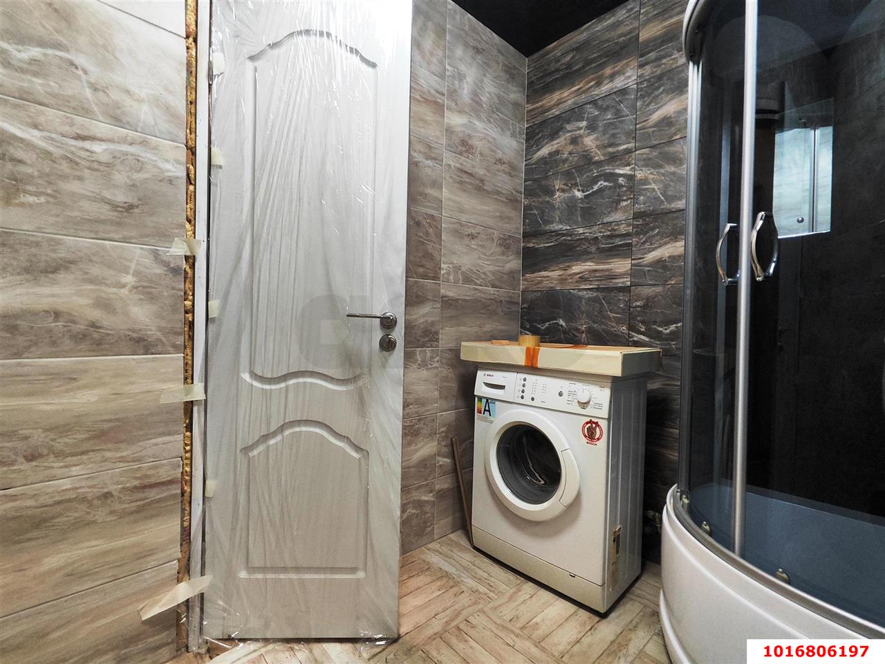 Фото №7: 3-комнатная квартира <span class="whitespace-nowrap">82 м²</span>, <span class="whitespace-nowrap">3/17 эт.</span> - Краснодар, Прикубанский внутригородской округ, мкр. Завод Измерительных Приборов, ул. имени 40-летия Победы, 33/6