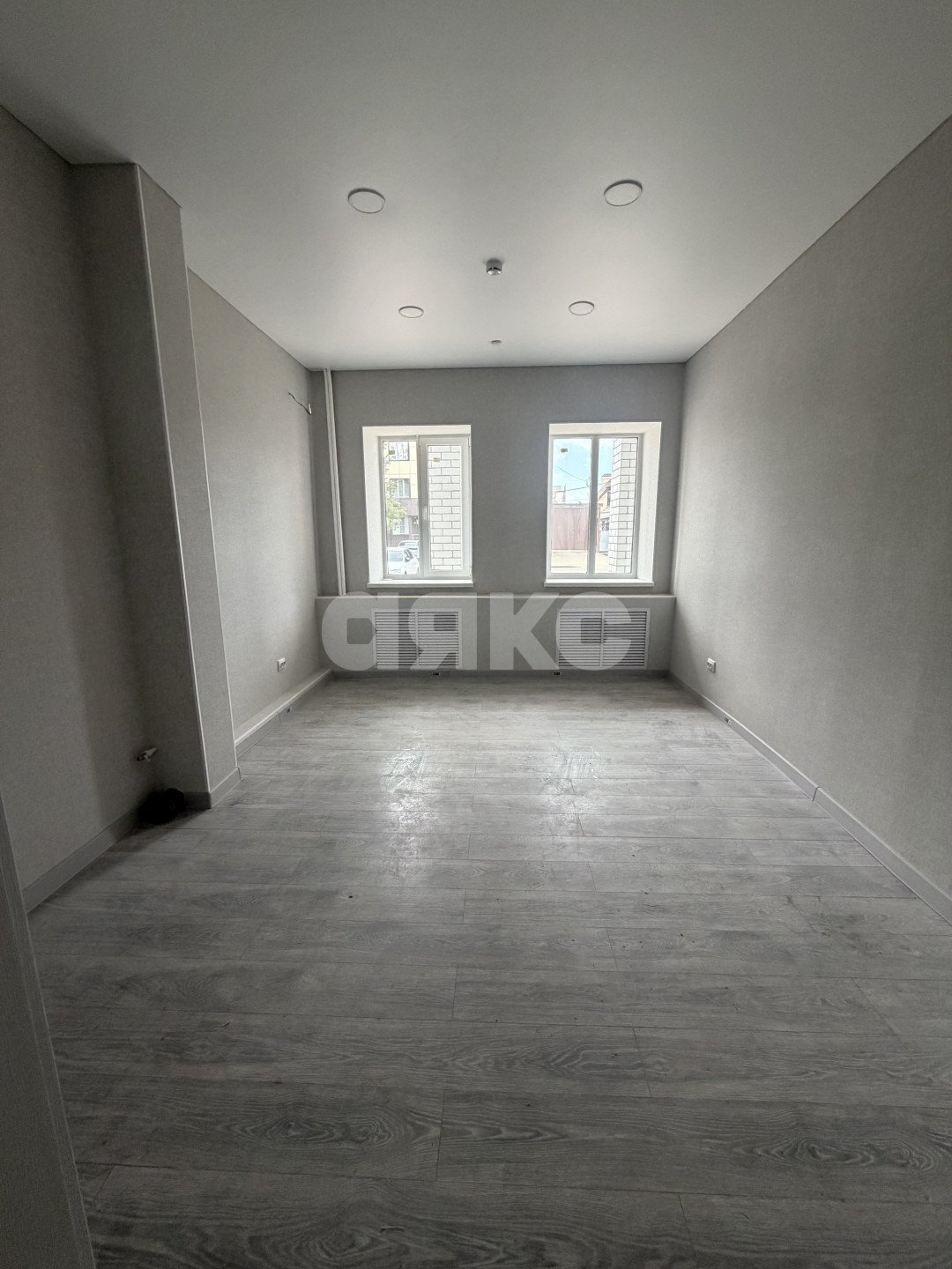 Фото №10: Коммерция 500 м² - Майкоп, ул. Кубанская