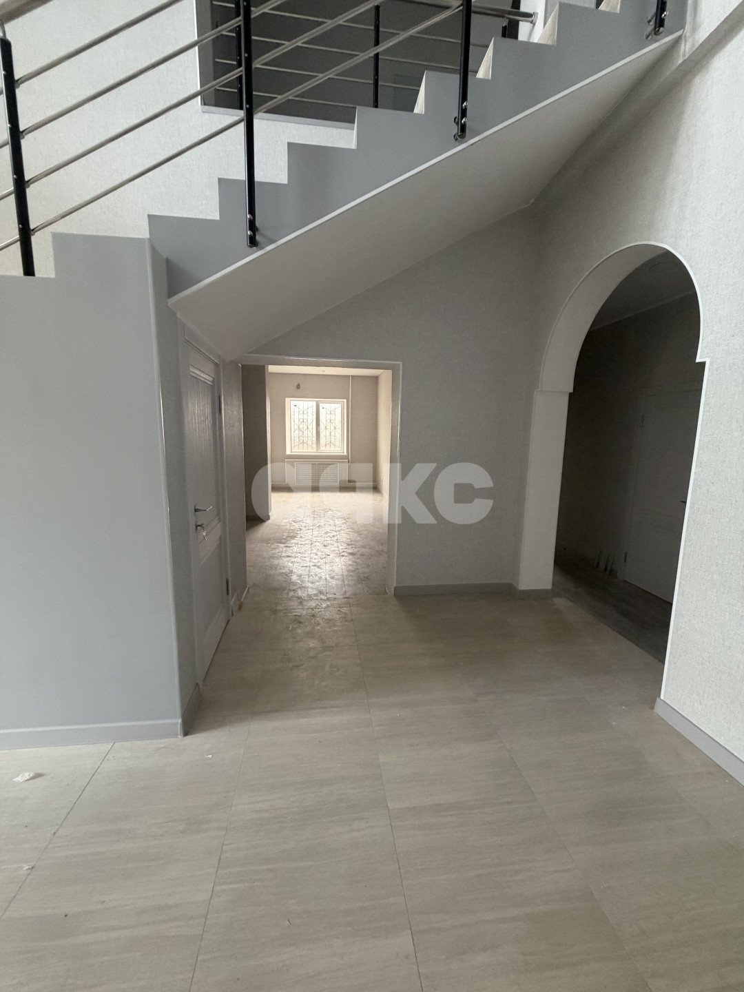 Фото №12: Коммерция 500 м² - Майкоп, ул. Кубанская, 17