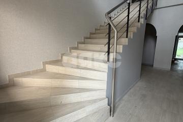 Фото №4: Коммерция 500 м² - Майкоп, ул. Кубанская, 17