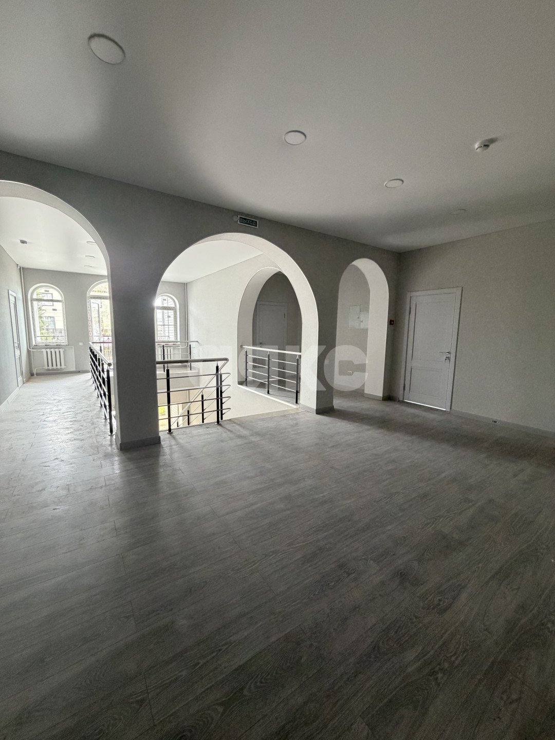 Фото №24: Коммерция 500 м² - Майкоп, ул. Кубанская, 17