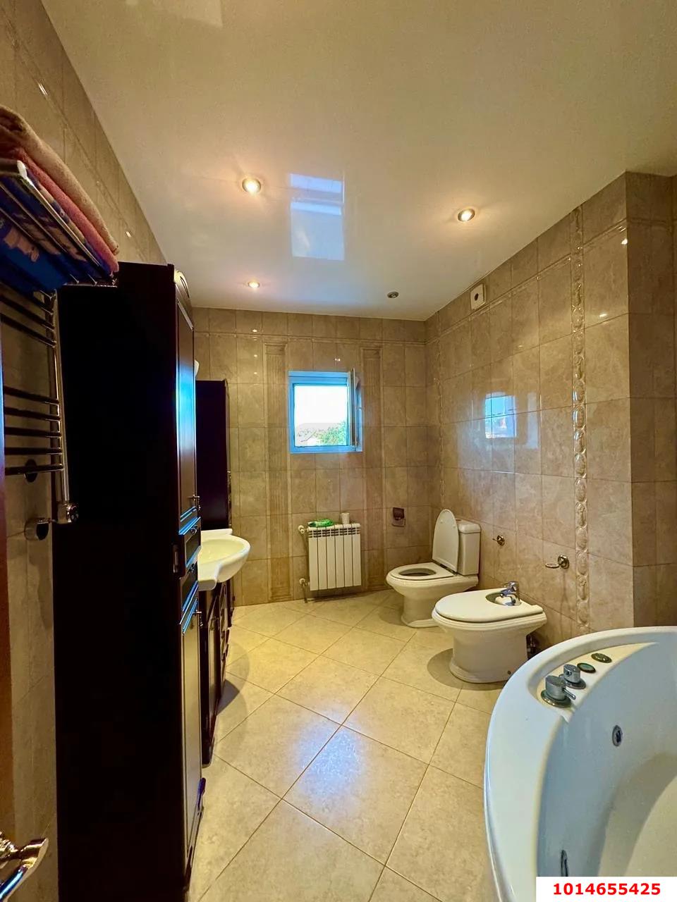 Фото №26: Дом 326 м² + 8 сот. - Краснодар, Прикубанский внутригородской округ, Калинино, мкр. Завод Радиоизмерительных Приборов, ул. Виктора Гришина, 38