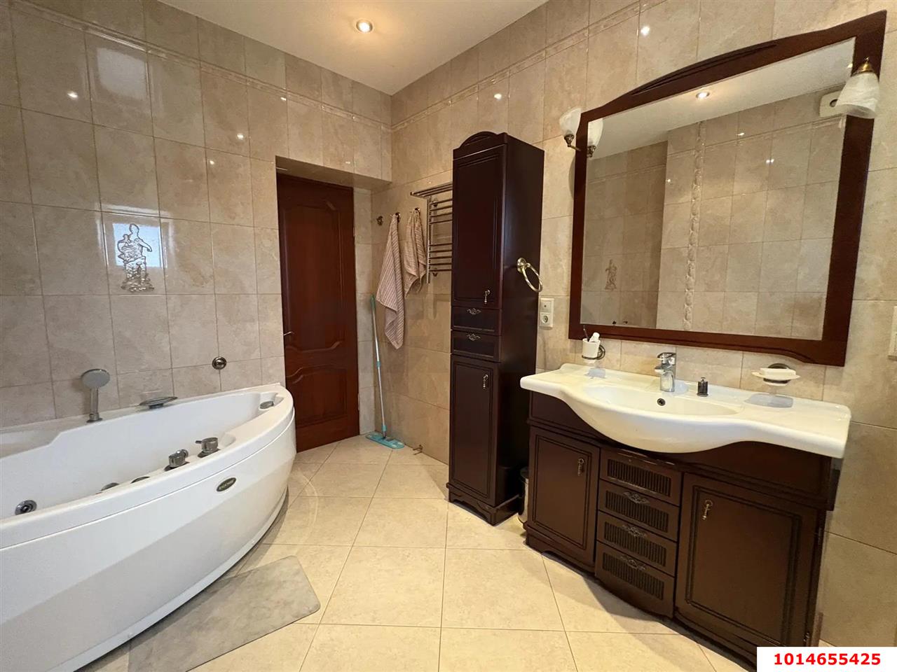 Фото №27: Дом 326 м² + 8 сот. - Краснодар, Прикубанский внутригородской округ, Калинино, мкр. Завод Радиоизмерительных Приборов, ул. Виктора Гришина, 38