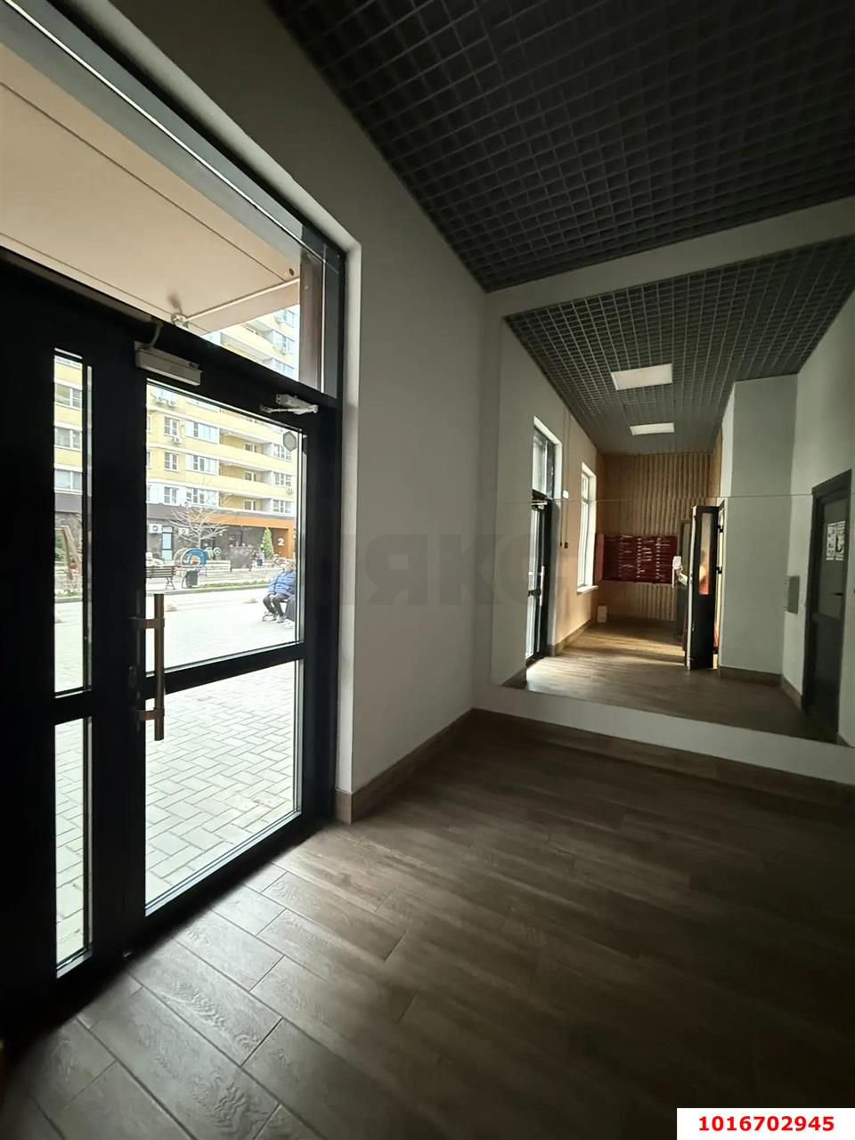 Фото №11: 1-комнатная квартира 37 м² - Краснодар, Прикубанский внутригородской округ, Славянский, мкр. Светлоград, ул. Красных Партизан, 1/4к7