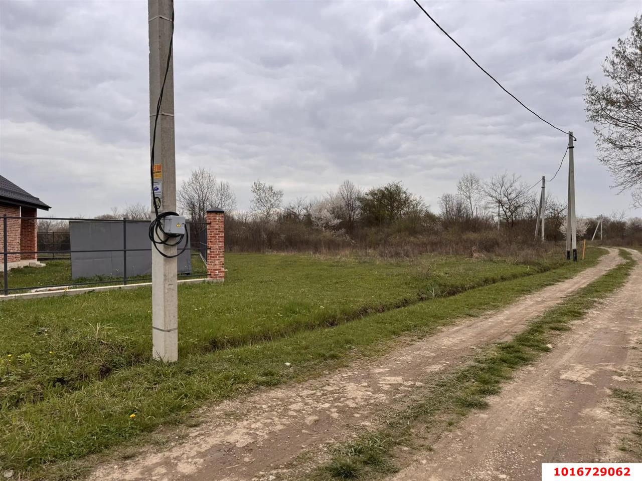 Фото №1: Земельный участок под ИЖС - СНТ Мелиоратор-1, ул. Ореховая, 10