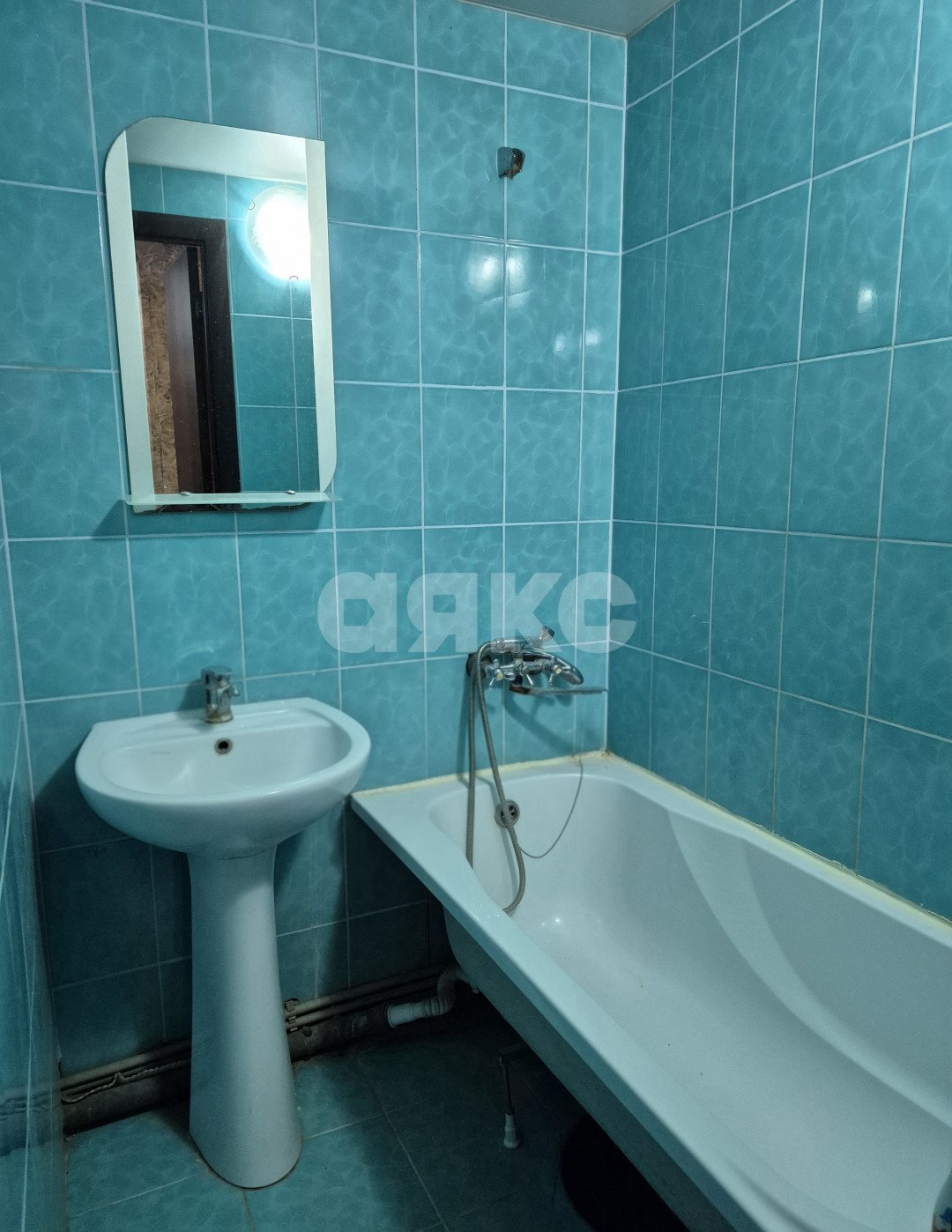 Фото №9: 2-комнатная квартира 42 м² - Мариуполь, Левобережный, Азовский, мкр. квартал № 278, пр-кт Победы, 135