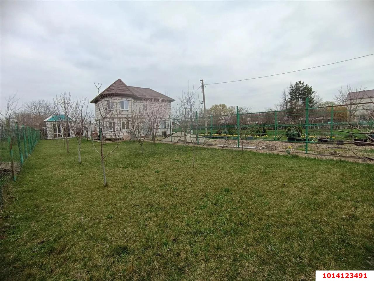 Фото №1: Дом 113 м² + 9.96 сот. - Октябрьский, Прикубанский внутригородской округ, ст Радужное, пр-д 3-й, 228