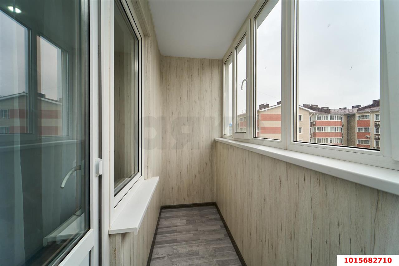 Фото №11: Студия 25 м² - Краснодар, жилой комплекс Краски, мкр. Прикубанский внутригородской округ, ул. Краеведа Соловьёва, 6к2