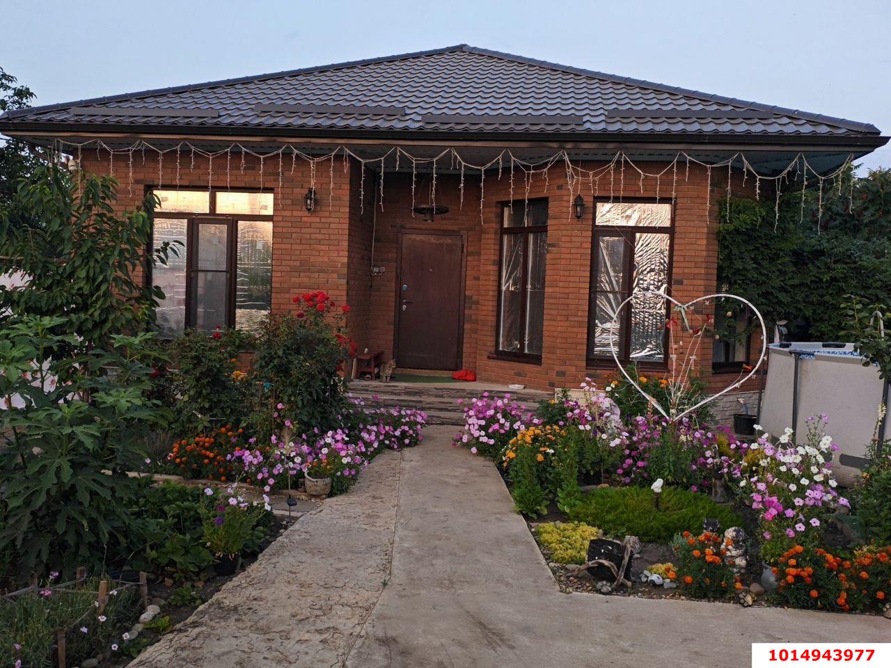 Фото №1: Дом 70 м² + 4 сот. - Политехник, мкр. Прикубанский внутригородской округ, ул. Казачья, 414