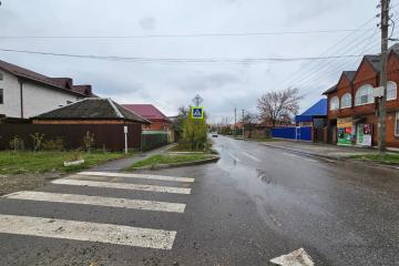 Фото №1: Коммерческая земля 4.24 сот. - Краснодар, мкр. 9-й километр, ул. Ярославская, 101