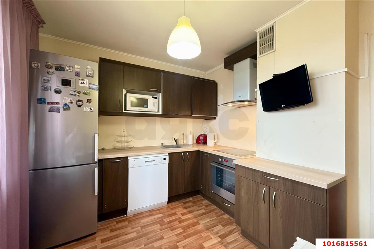 Фото №2: 2-комнатная квартира 63 м² - Краснодар, Молодёжный, мкр. Прикубанский внутригородской округ, ул. 2-я Целиноградская, 13