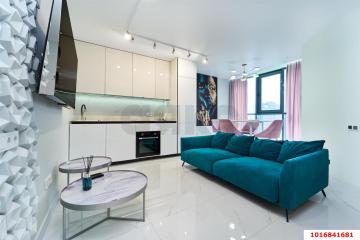 Фото №1: 1-комнатная квартира 54 м² - Краснодар, мкр. жилой комплекс Аврора, ул. имени Дзержинского, 95