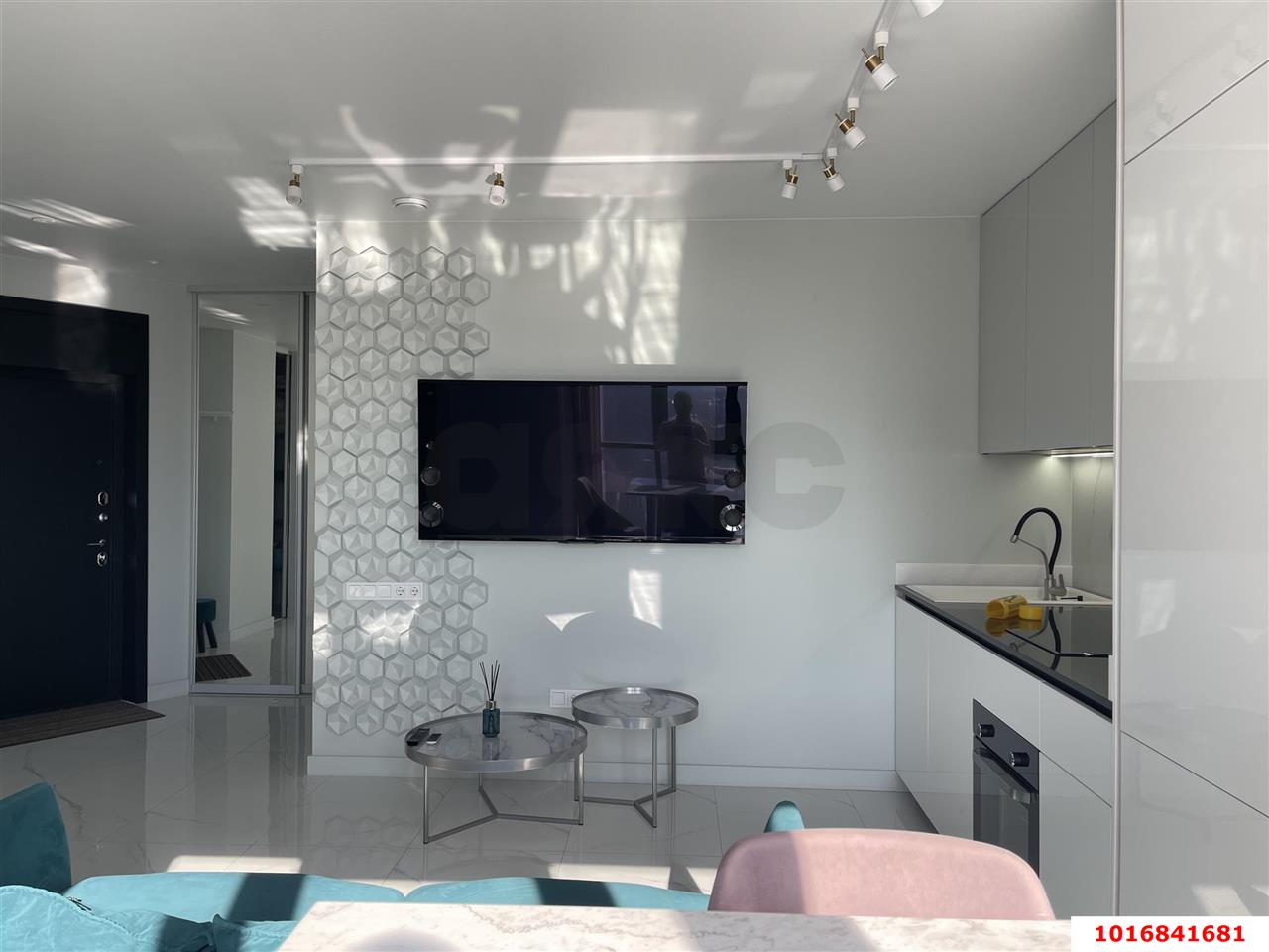 Фото №12: 1-комнатная квартира 54 м² - Краснодар, ЖК Аврора, Западный внутригородской округ, мкр. жилой комплекс Аврора, ул. имени Дзержинского, 95