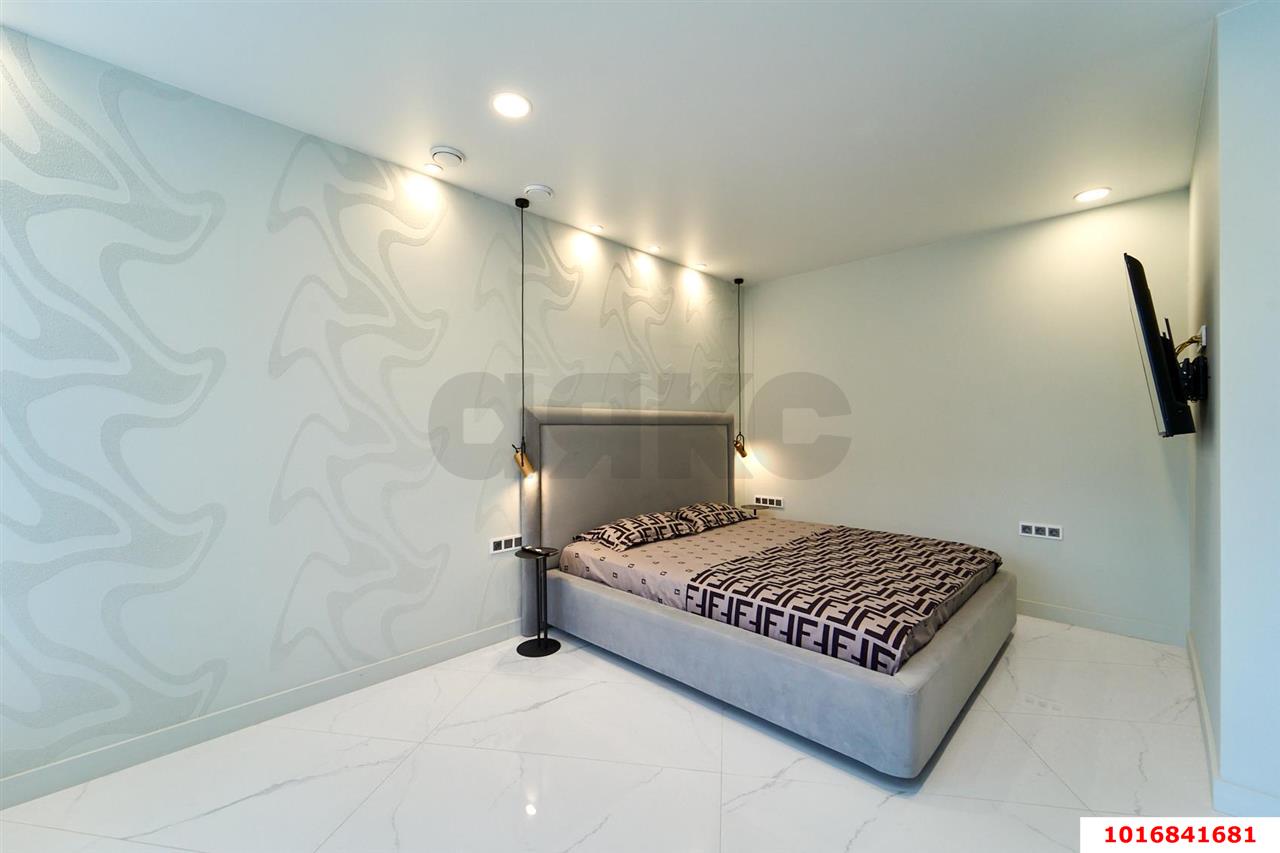 Фото №11: 1-комнатная квартира <span class="whitespace-nowrap">54 м²</span>, <span class="whitespace-nowrap">13/24 эт.</span> - Краснодар, Западный внутригородской округ, мкр. ЖК Аврора, ул. имени Дзержинского, 95