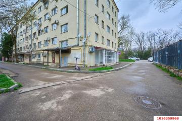 Фото №3: Комната 18 м² - Краснодар, мкр. 40 лет Победы, ул. имени 40-летия Победы, 10