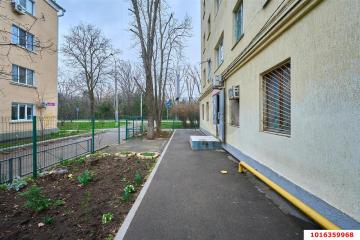 Фото №4: Комната 18 м² - Краснодар, мкр. 40 лет Победы, ул. имени 40-летия Победы, 10