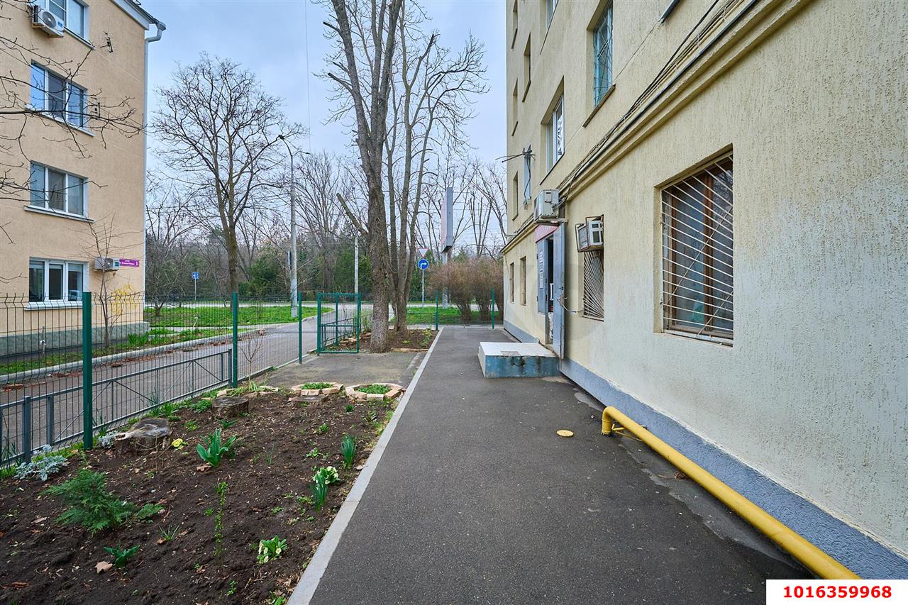 Фото №4: Комната 18 м² - Краснодар, Центральный внутригородской округ, мкр. 40 лет Победы, ул. имени 40-летия Победы, 10